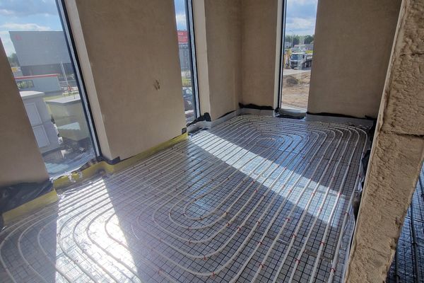 Usługi remontowe i instalacyjne — realizacja 4