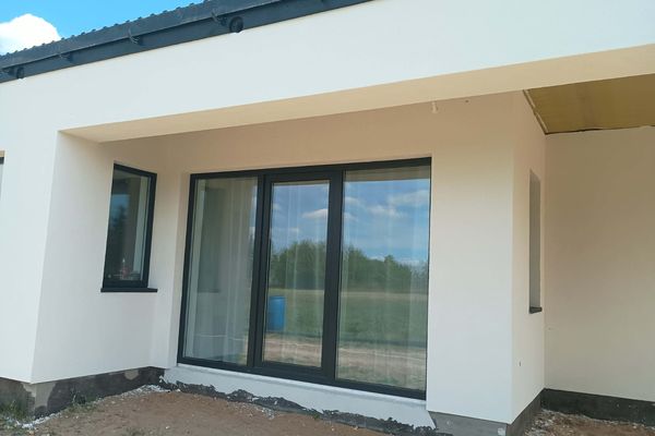 AREMO usługi remontowo-budowlane — realizacja 4