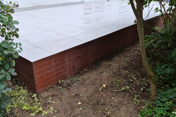 AREMO usługi remontowo-budowlane — realizacja 10